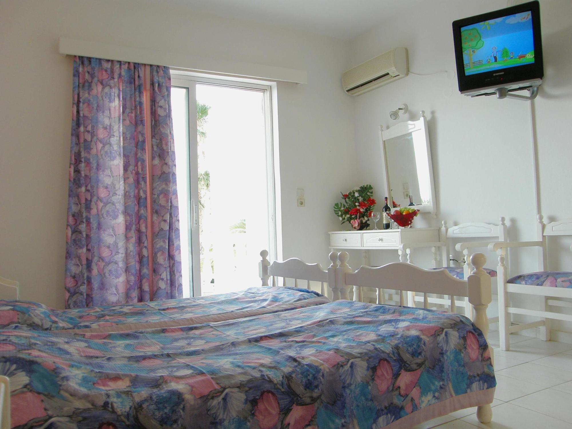 Pefkos Garden Hotel Pefki  Bagian luar foto